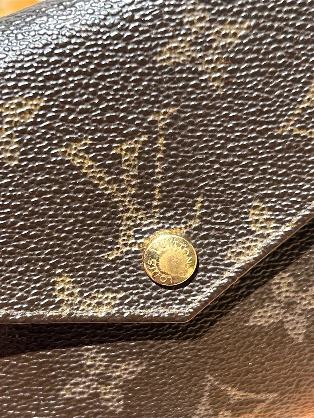 Louis Vuitton Tri-fold Wallet COA Included - Picture 14 of 16